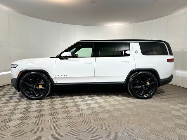 2023 Rivian R1S Adventure