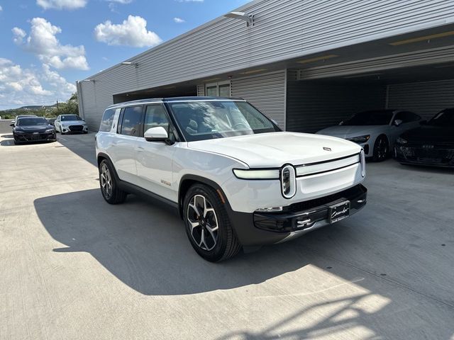 2023 Rivian R1S Adventure