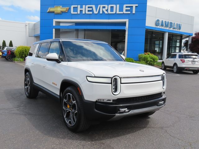 2023 Rivian R1S Adventure
