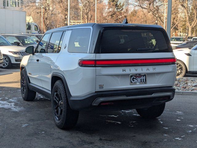 2023 Rivian R1S Adventure