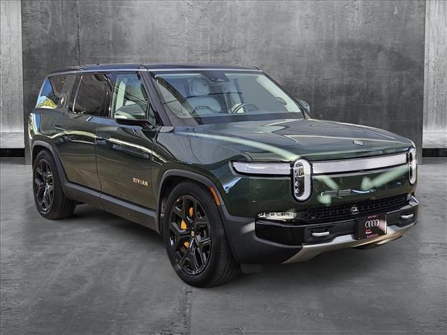 2023 Rivian R1S Adventure