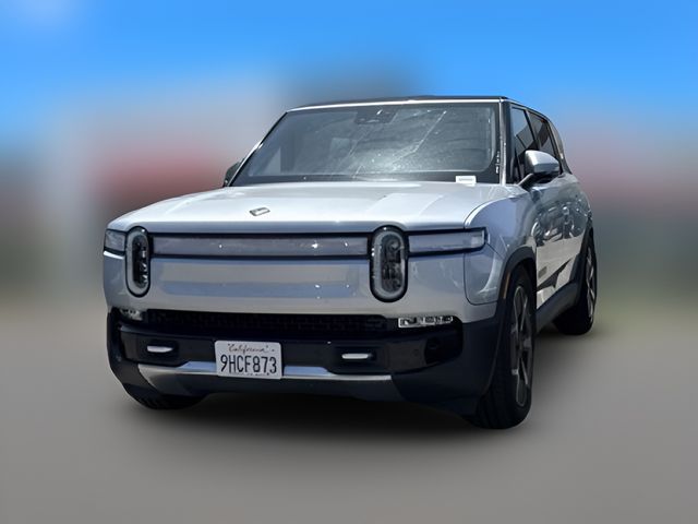 2023 Rivian R1S Adventure