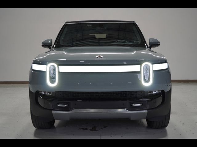 2023 Rivian R1S Adventure