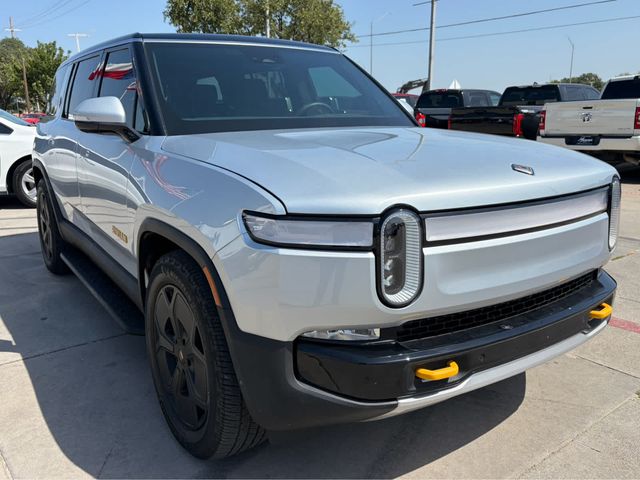 2023 Rivian R1S Adventure