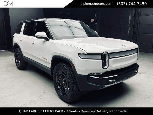 2023 Rivian R1S Adventure