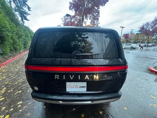 2023 Rivian R1S Adventure