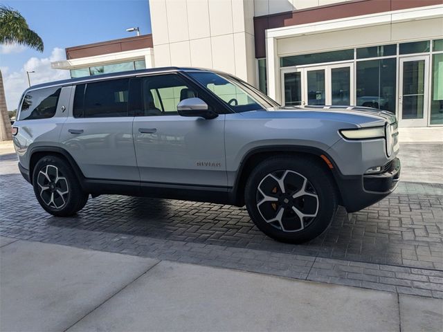 2023 Rivian R1S Adventure