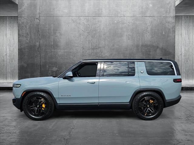 2023 Rivian R1S Adventure