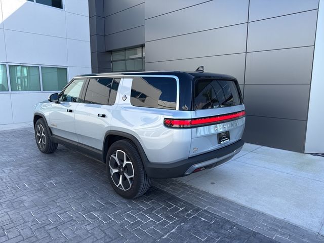 2023 Rivian R1S Adventure