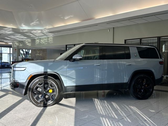 2023 Rivian R1S Adventure