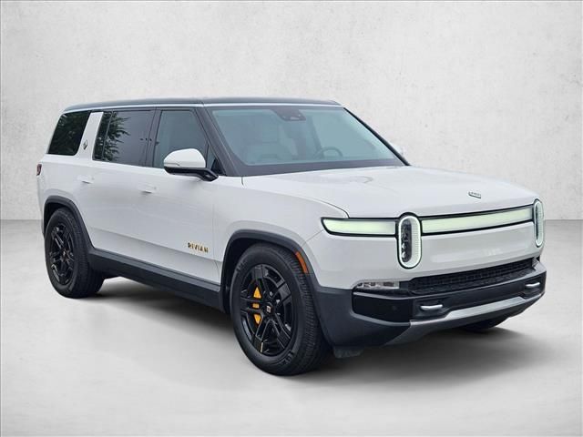 2023 Rivian R1S Adventure
