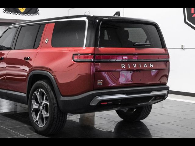 2023 Rivian R1S Adventure