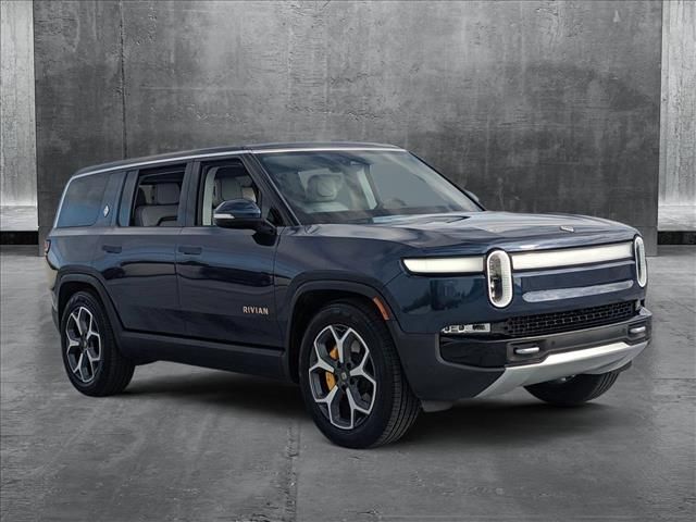 2023 Rivian R1S Adventure