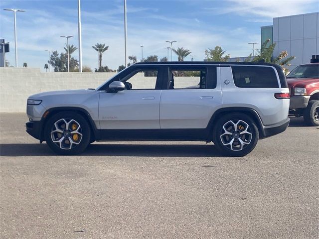 2023 Rivian R1S Adventure