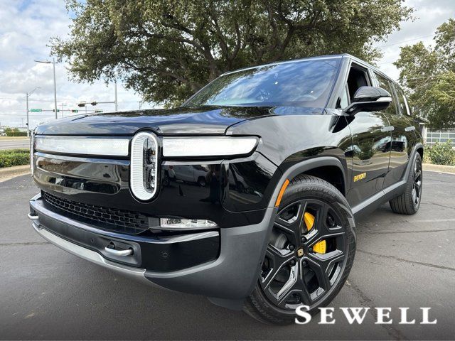 2023 Rivian R1S Adventure