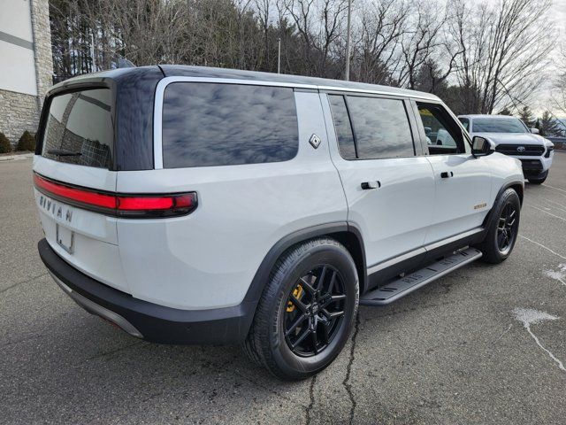 2023 Rivian R1S Adventure