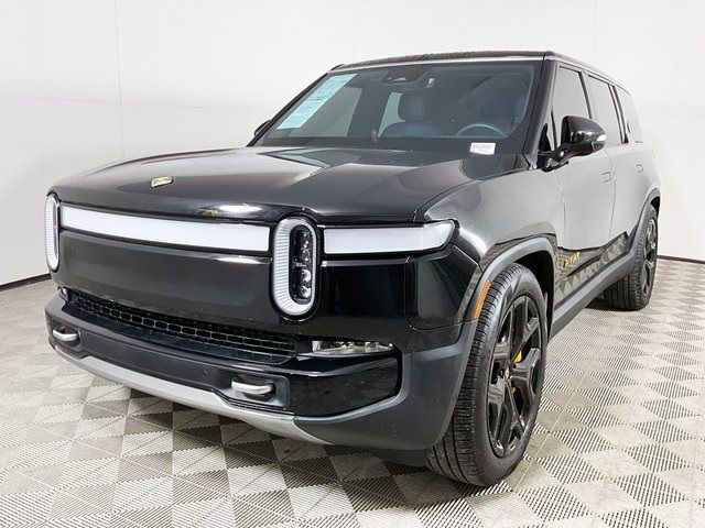 2023 Rivian R1S Adventure