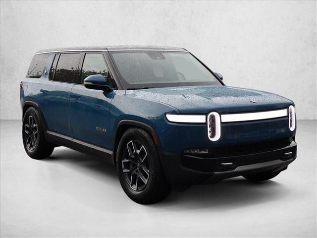 2023 Rivian R1S Adventure