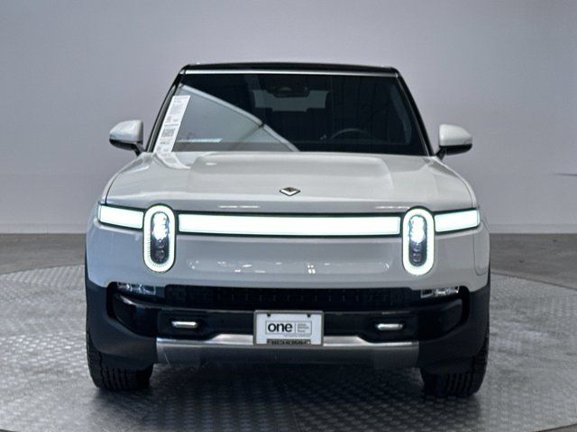 2023 Rivian R1S Adventure
