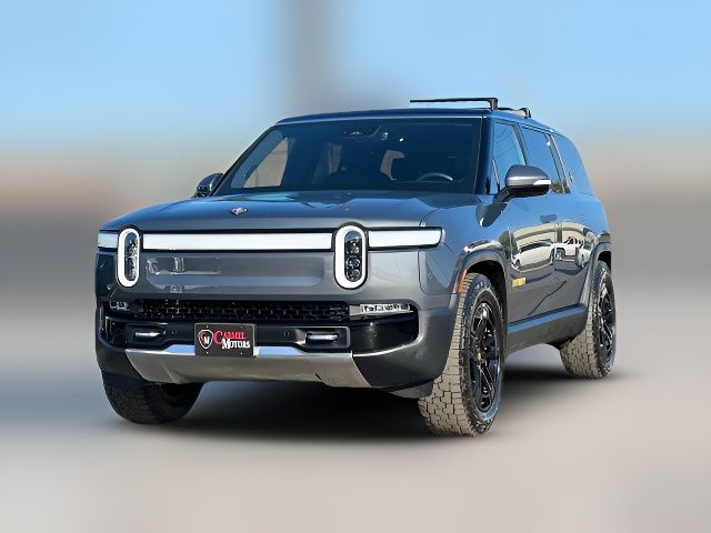 2023 Rivian R1S Adventure