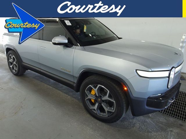 2023 Rivian R1S Adventure