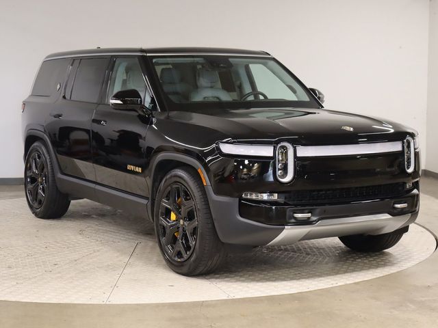 2023 Rivian R1S Adventure