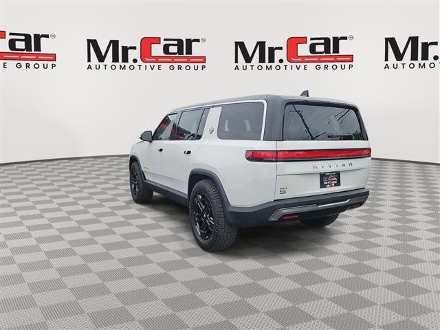 2023 Rivian R1S Adventure