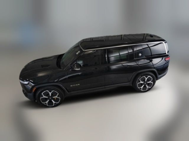 2023 Rivian R1S Adventure