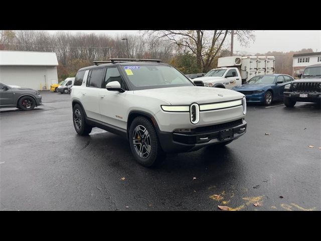 2023 Rivian R1S Adventure