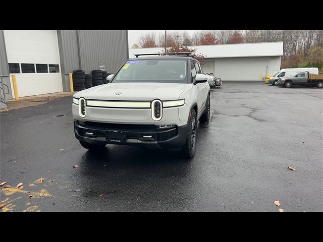 2023 Rivian R1S Adventure