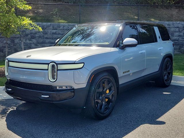 2023 Rivian R1S Adventure