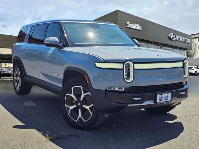 2023 Rivian R1S Adventure