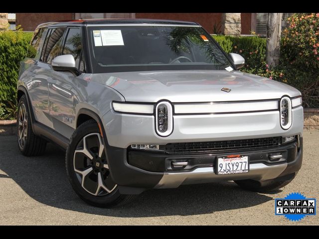 2023 Rivian R1S Adventure