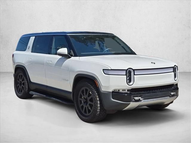2023 Rivian R1S Adventure