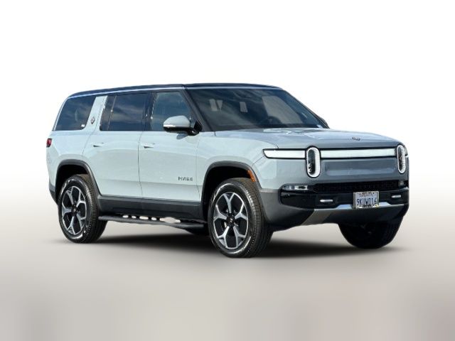 2023 Rivian R1S Adventure