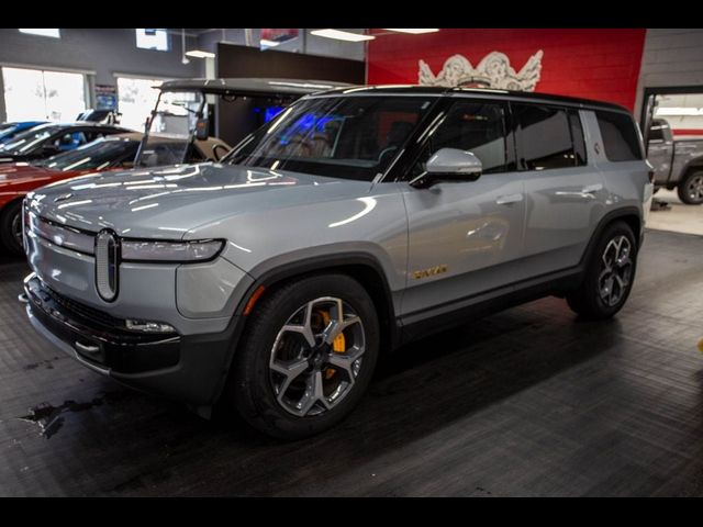 2023 Rivian R1S Adventure