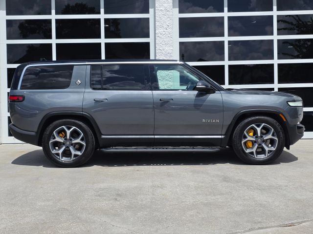 2023 Rivian R1S Adventure