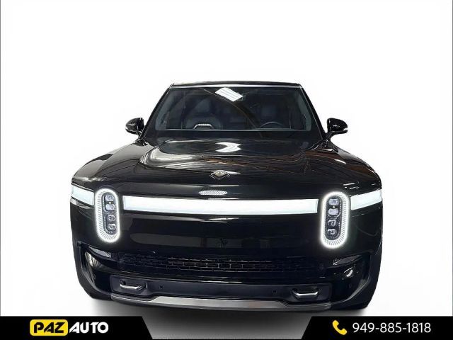 2023 Rivian R1S Adventure