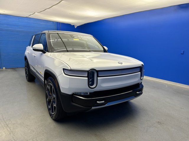 2023 Rivian R1S Launch Edition