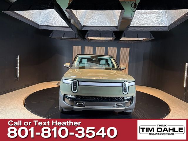 2023 Rivian R1S Launch Edition