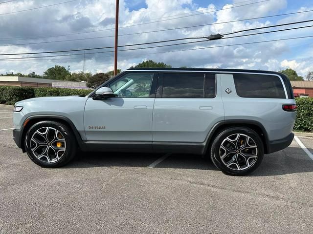 2023 Rivian R1S Launch Edition