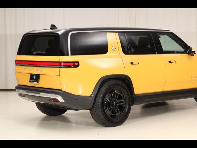 2023 Rivian R1S Adventure