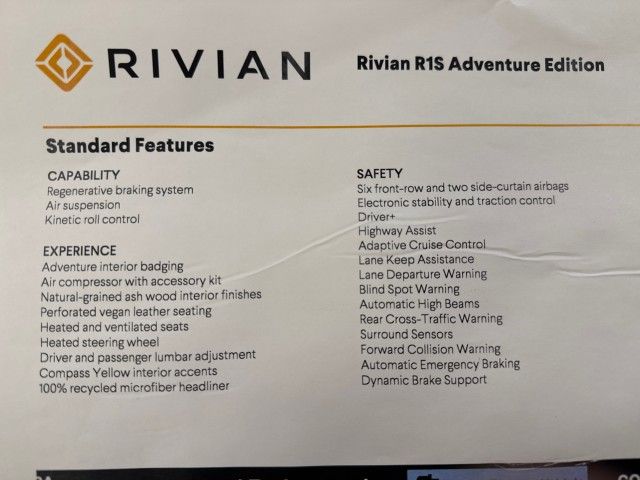 2023 Rivian R1S Adventure