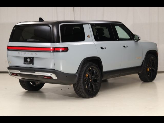 2023 Rivian R1S Adventure