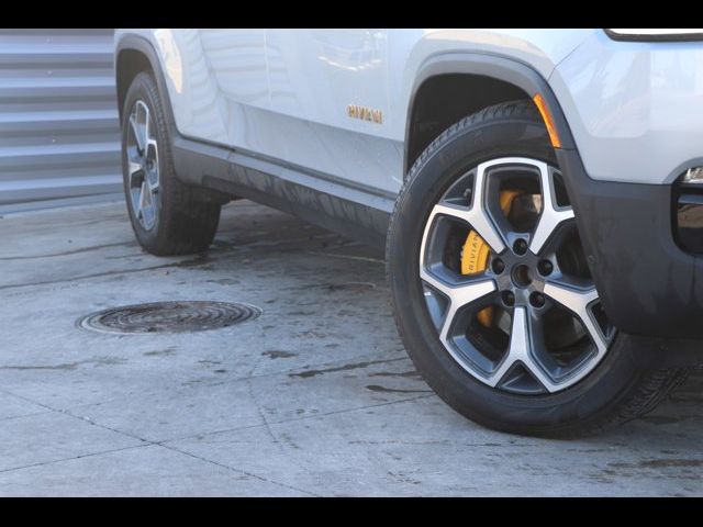 2023 Rivian R1T Adventure