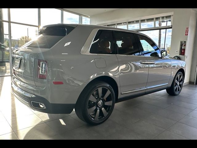 2023 Rolls-Royce Cullinan Base