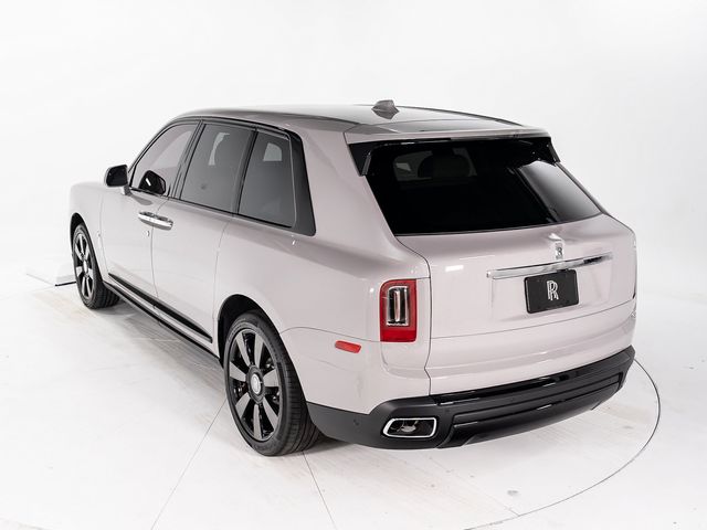 2023 Rolls-Royce Cullinan Base