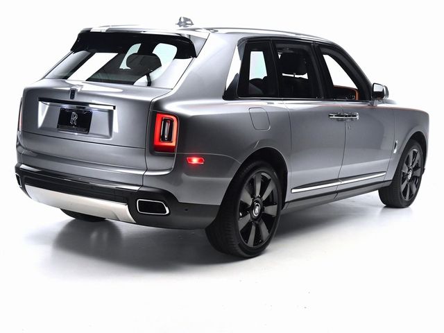 2023 Rolls-Royce Cullinan Base