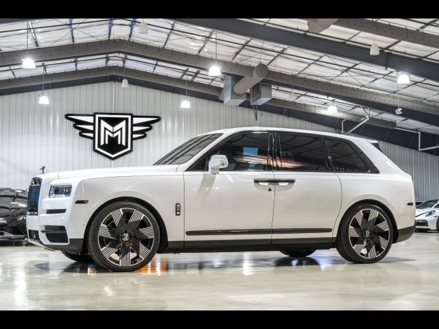 2023 Rolls-Royce Cullinan Base