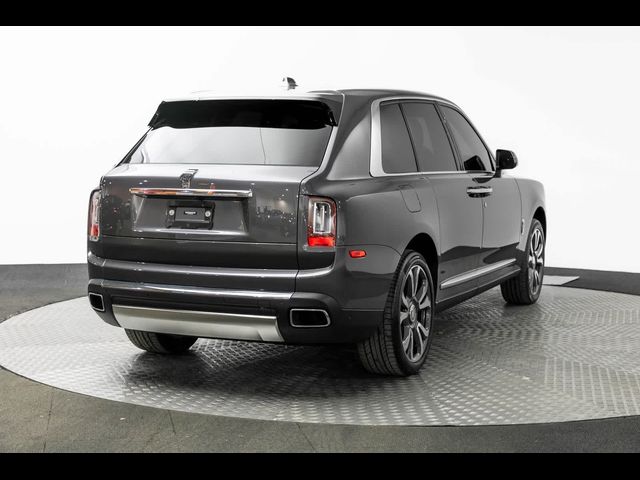 2023 Rolls-Royce Cullinan Base